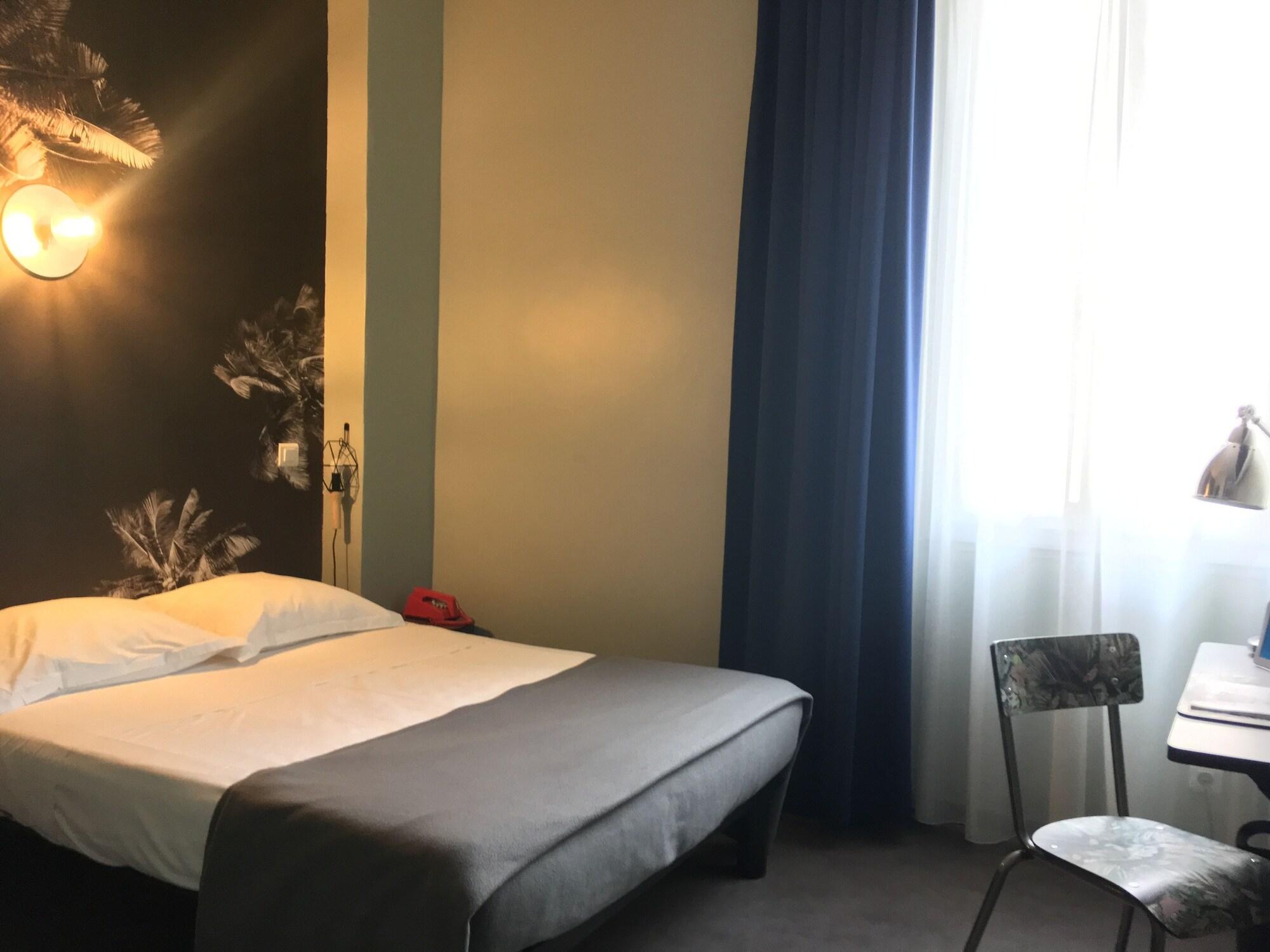 Hotel Alnea Cannes Exterior photo